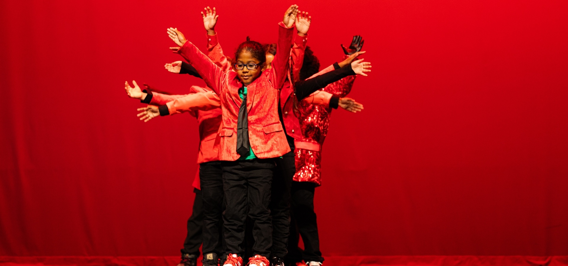 251007213207_ii3a5763