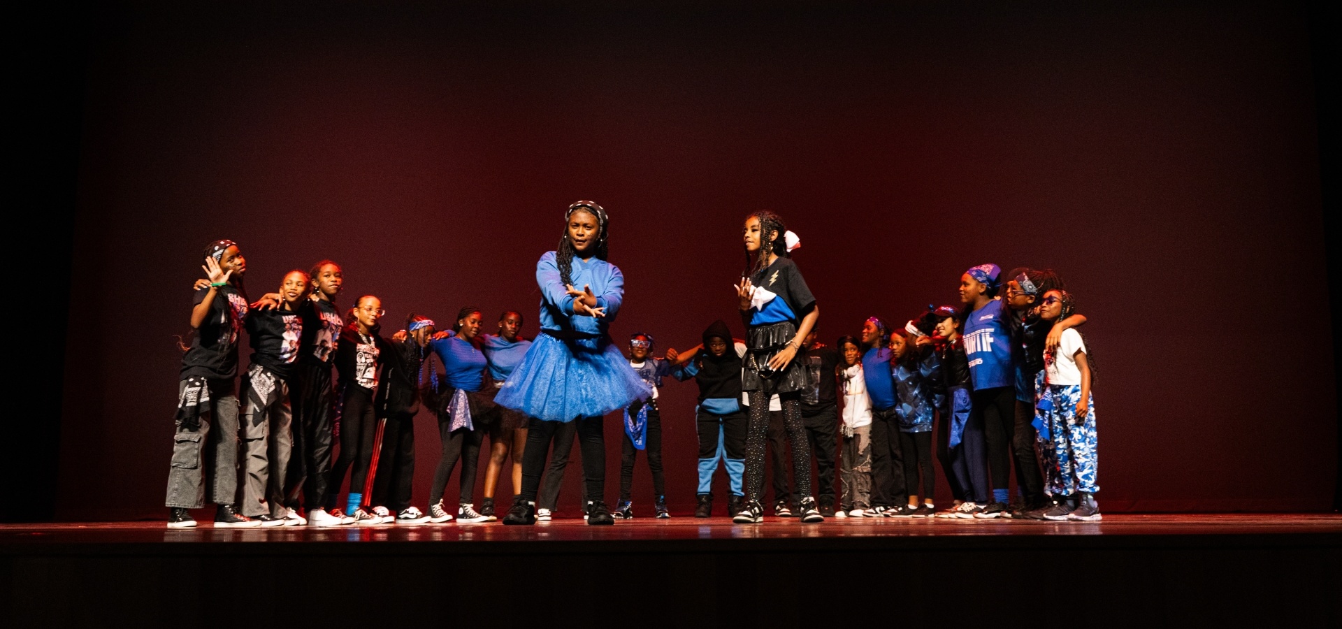 251007215000_6t9a5752